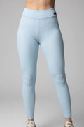Legging cintura média canelada azul