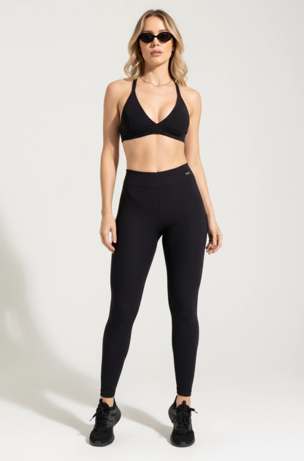 Legging Cintura Média Canelada Preta